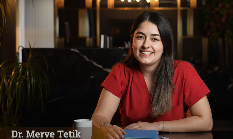 Diş Taşları Temizlenmezse Ne Olur ? Çelebi Dental